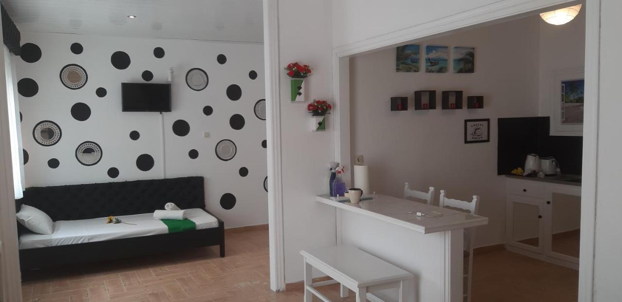 Apartment Tasos