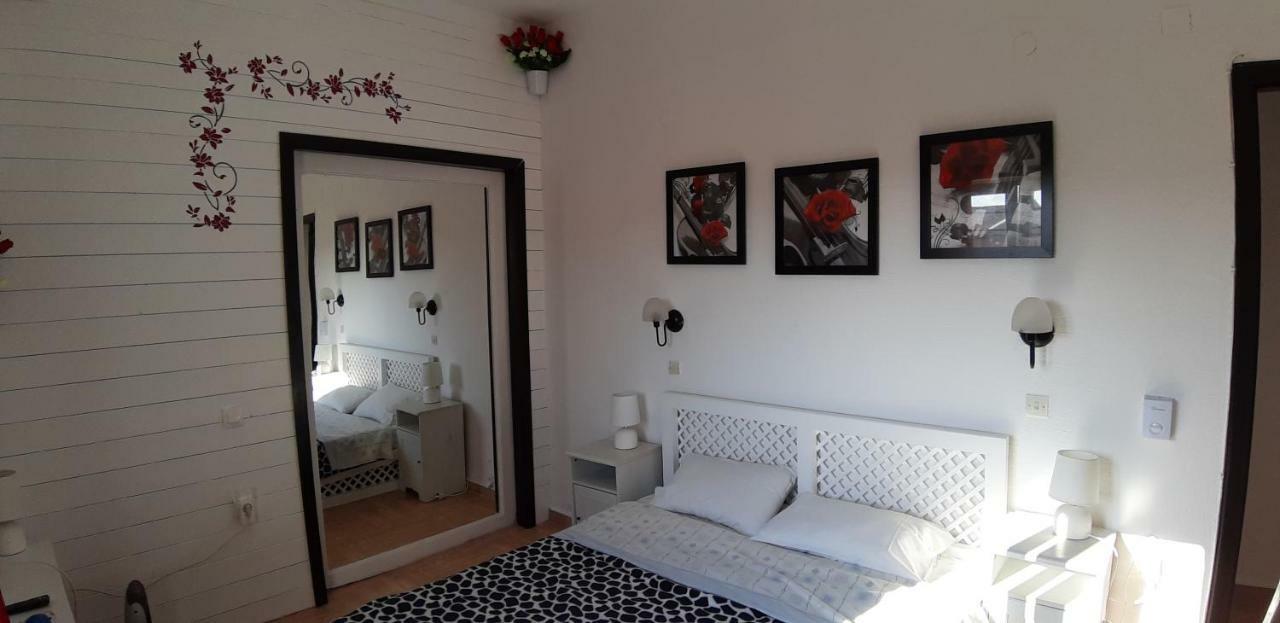 Tasos Apartment *